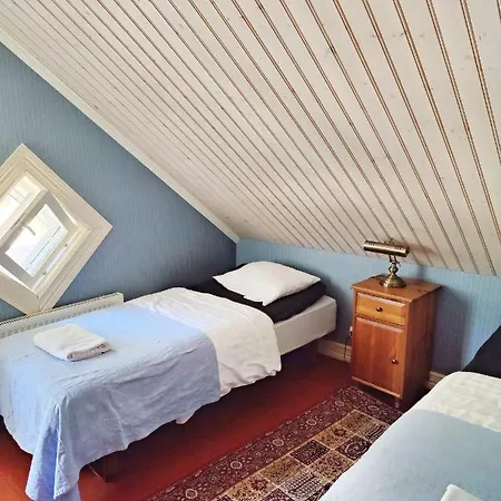 & Cafe Lanterna 3* ナウヴォ