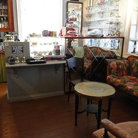 Отель & Cafe Lanterna