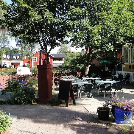 Hotel & Cafe Lanterna