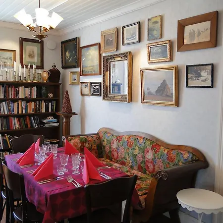 ホテル & Cafe Lanterna